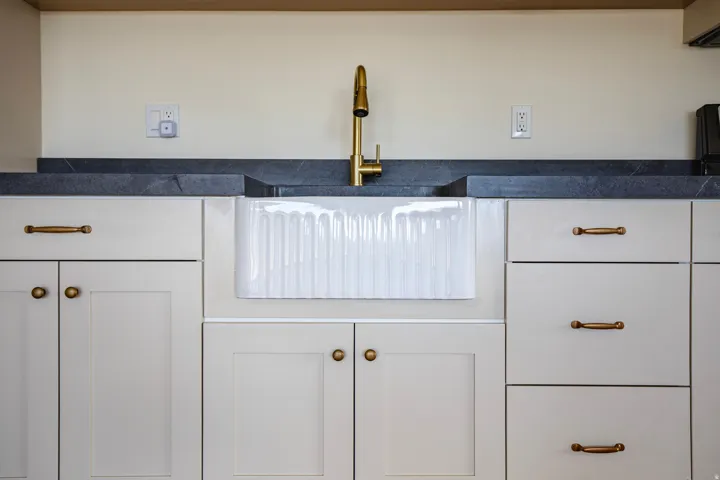 Truer representation of cabinetry color