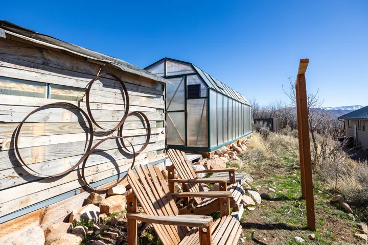 277 E Crestview Dr, Wanship, Utah 84017