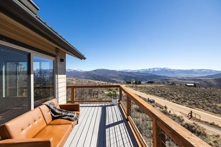 277 E Crestview Dr, Wanship, Utah 84017