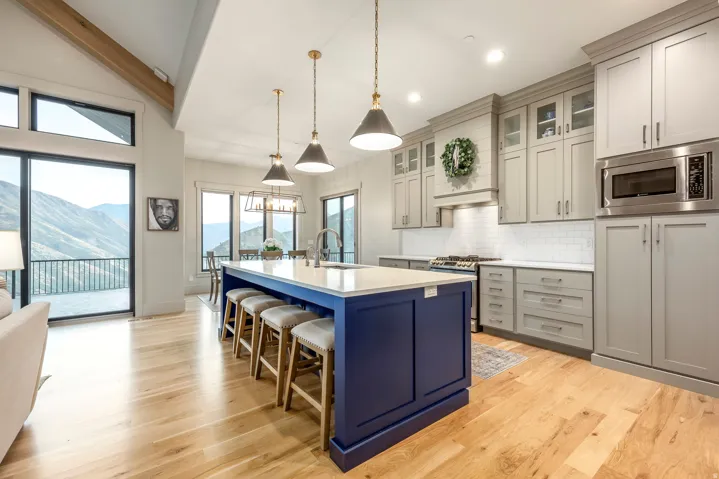 1511 S Valley View Cir, Springville, Utah 84663