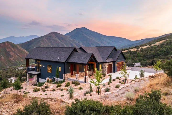 1511 S Valley View Cir, Springville, Utah 84663