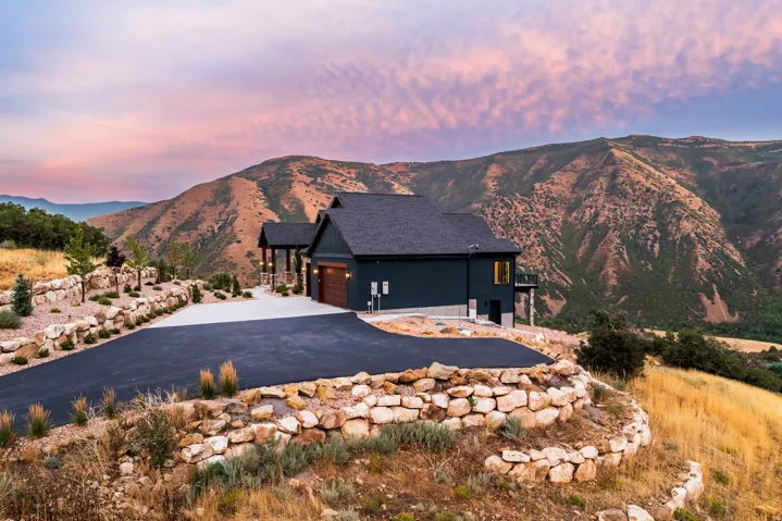 1511 S Valley View Cir, Springville, Utah 84663