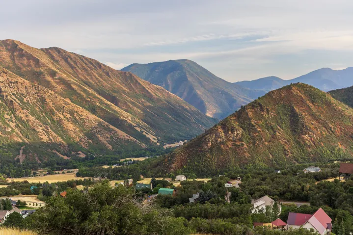 1511 S Valley View Cir, Springville, Utah 84663