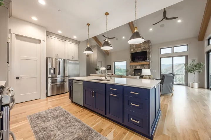 1511 S Valley View Cir, Springville, Utah 84663