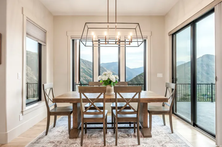 1511 S Valley View Cir, Springville, Utah 84663
