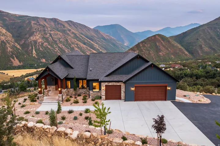 1511 S Valley View Cir, Springville, Utah 84663