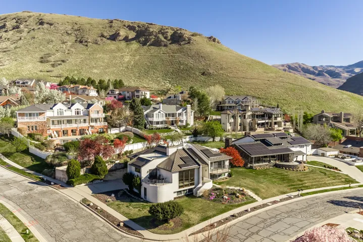 195 E North Sandrun Rd, Salt Lake City, Utah 84103