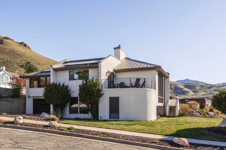 195 E North Sandrun Rd, Salt Lake City, Utah 84103