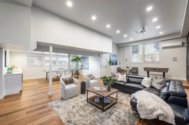 195 E North Sandrun Rd, Salt Lake City, Utah 84103