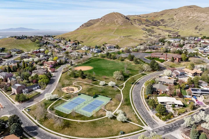 195 E North Sandrun Rd, Salt Lake City, Utah 84103