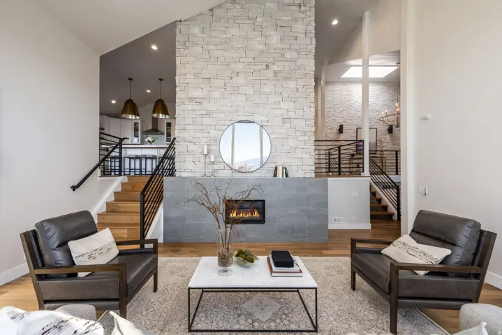 195 E North Sandrun Rd, Salt Lake City, Utah 84103