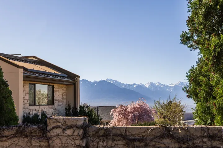195 E North Sandrun Rd, Salt Lake City, Utah 84103