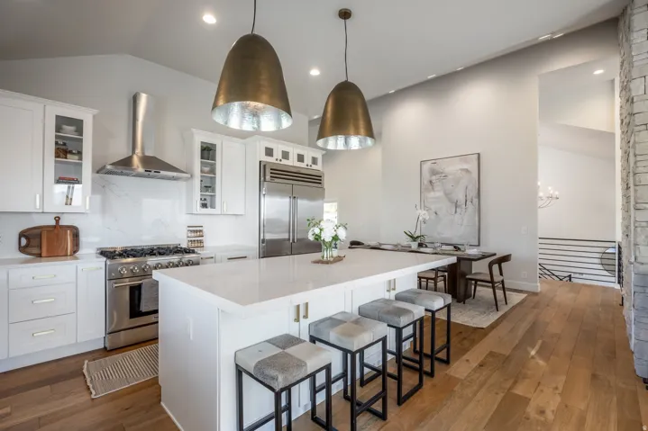 195 E North Sandrun Rd, Salt Lake City, Utah 84103
