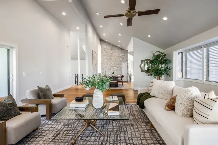 195 E North Sandrun Rd, Salt Lake City, Utah 84103