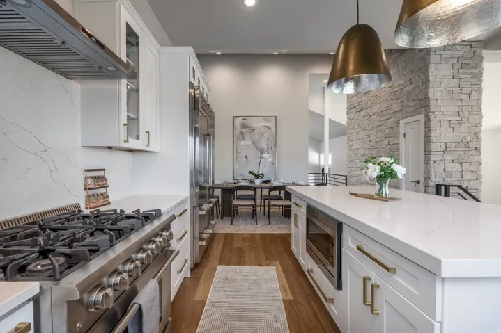 195 E North Sandrun Rd, Salt Lake City, Utah 84103