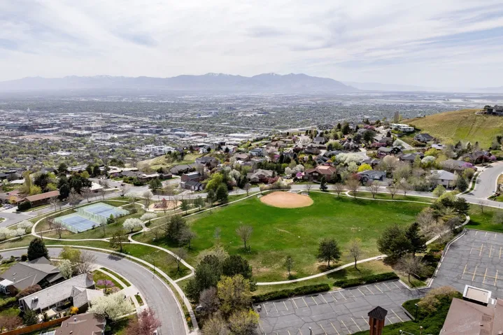195 E North Sandrun Rd, Salt Lake City, Utah 84103