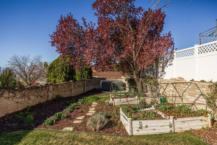 195 E North Sandrun Rd, Salt Lake City, Utah 84103