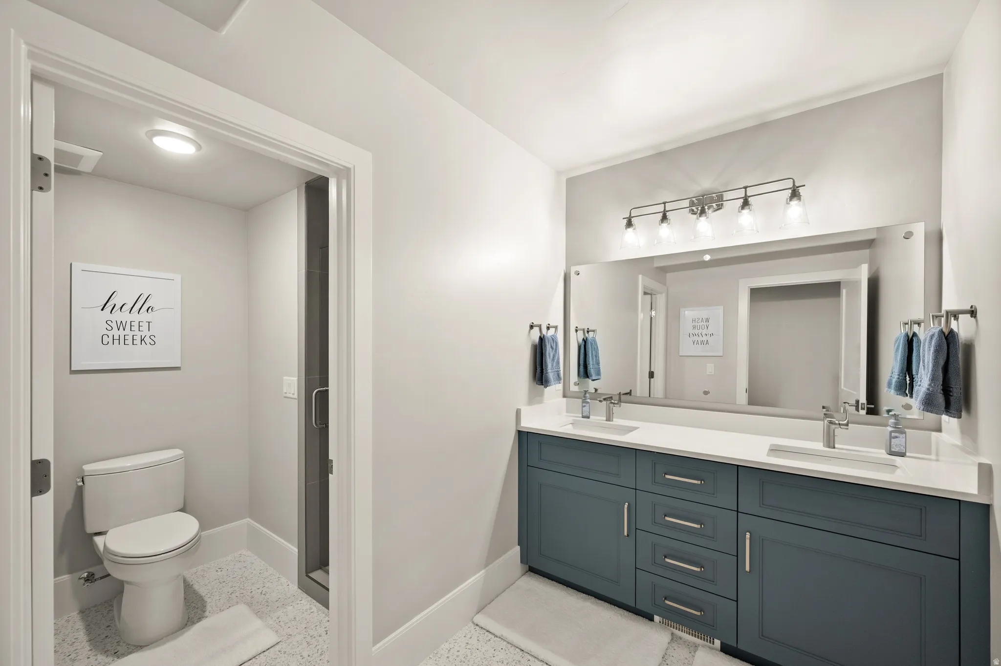 Guest Bathroom 3