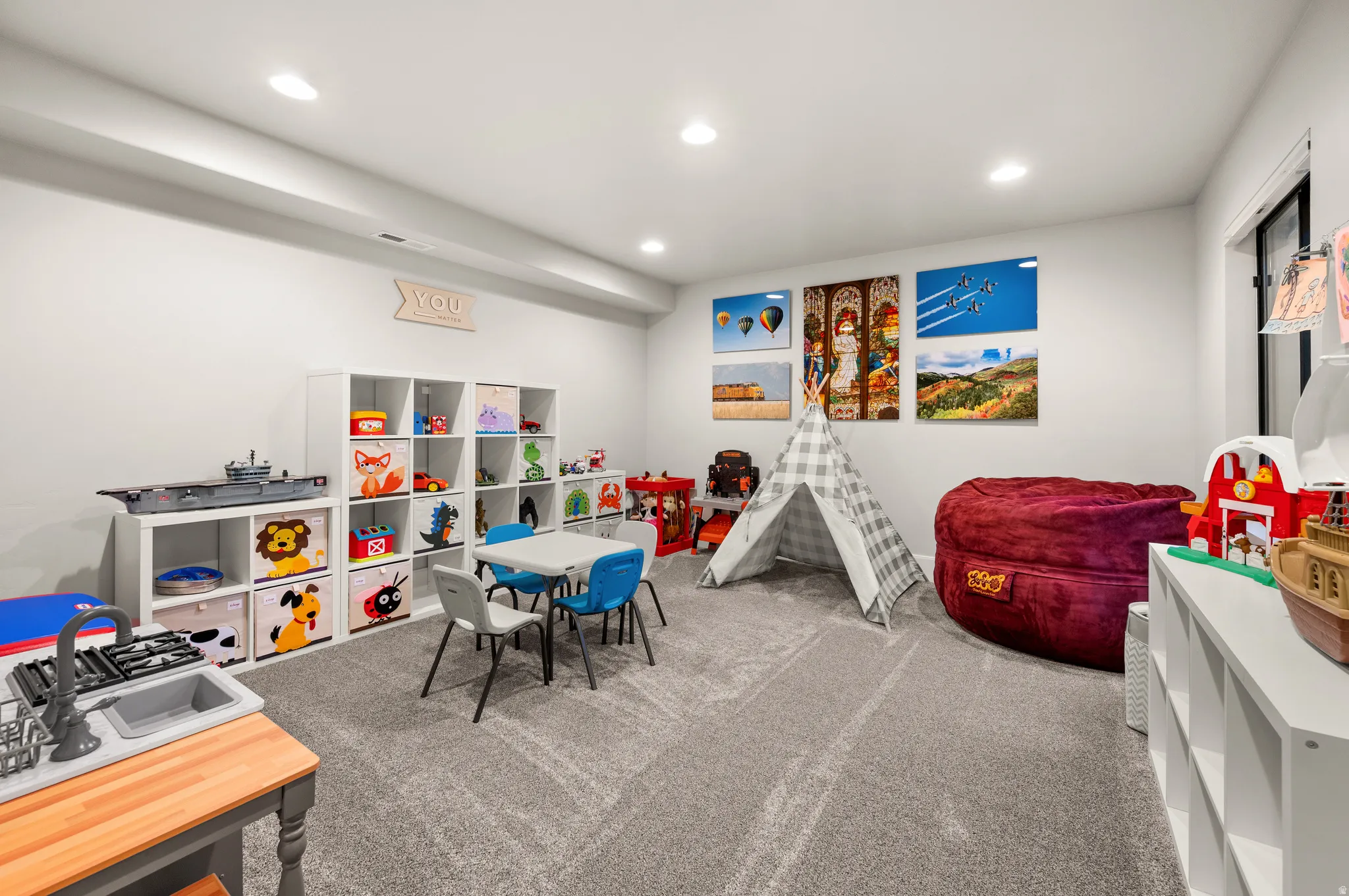 Open Nook In Basement
