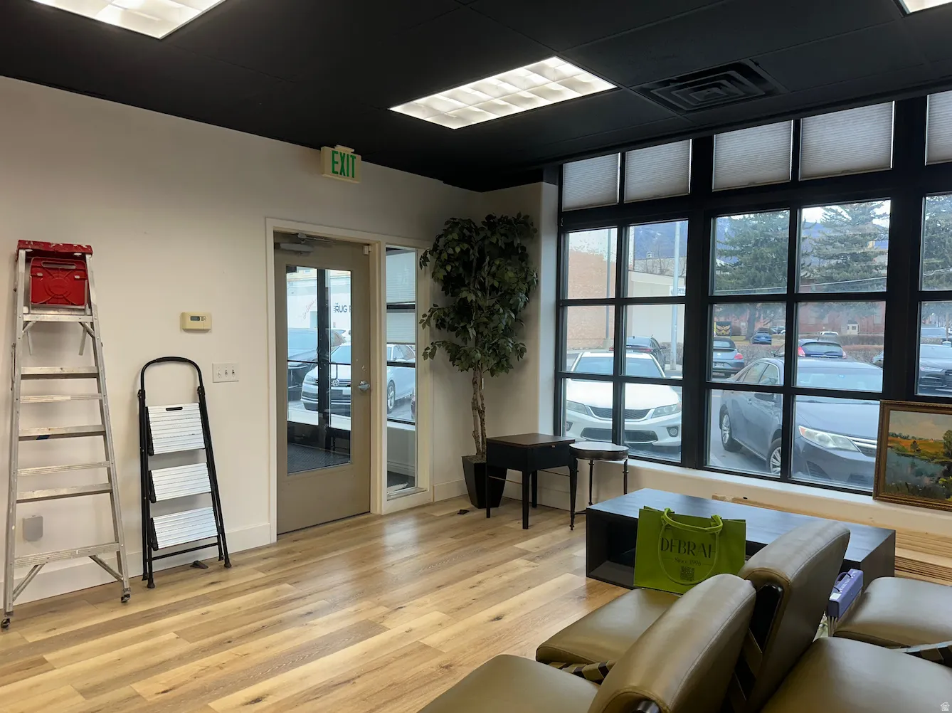 View of common area