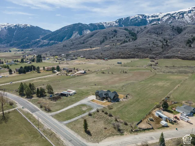 Overview of rural landscape with mountains