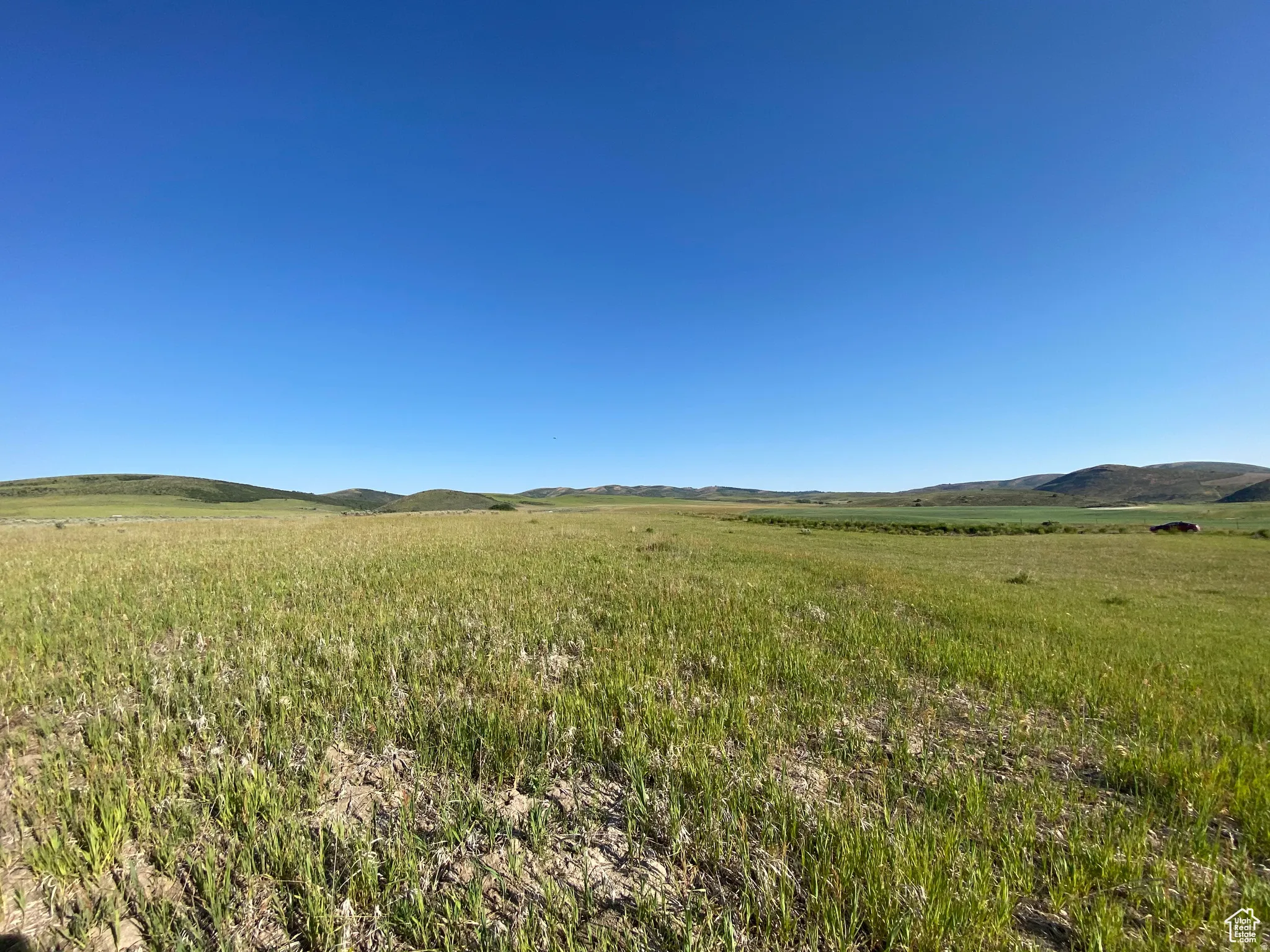 View of local wilderness featuring rural landscape and mountains