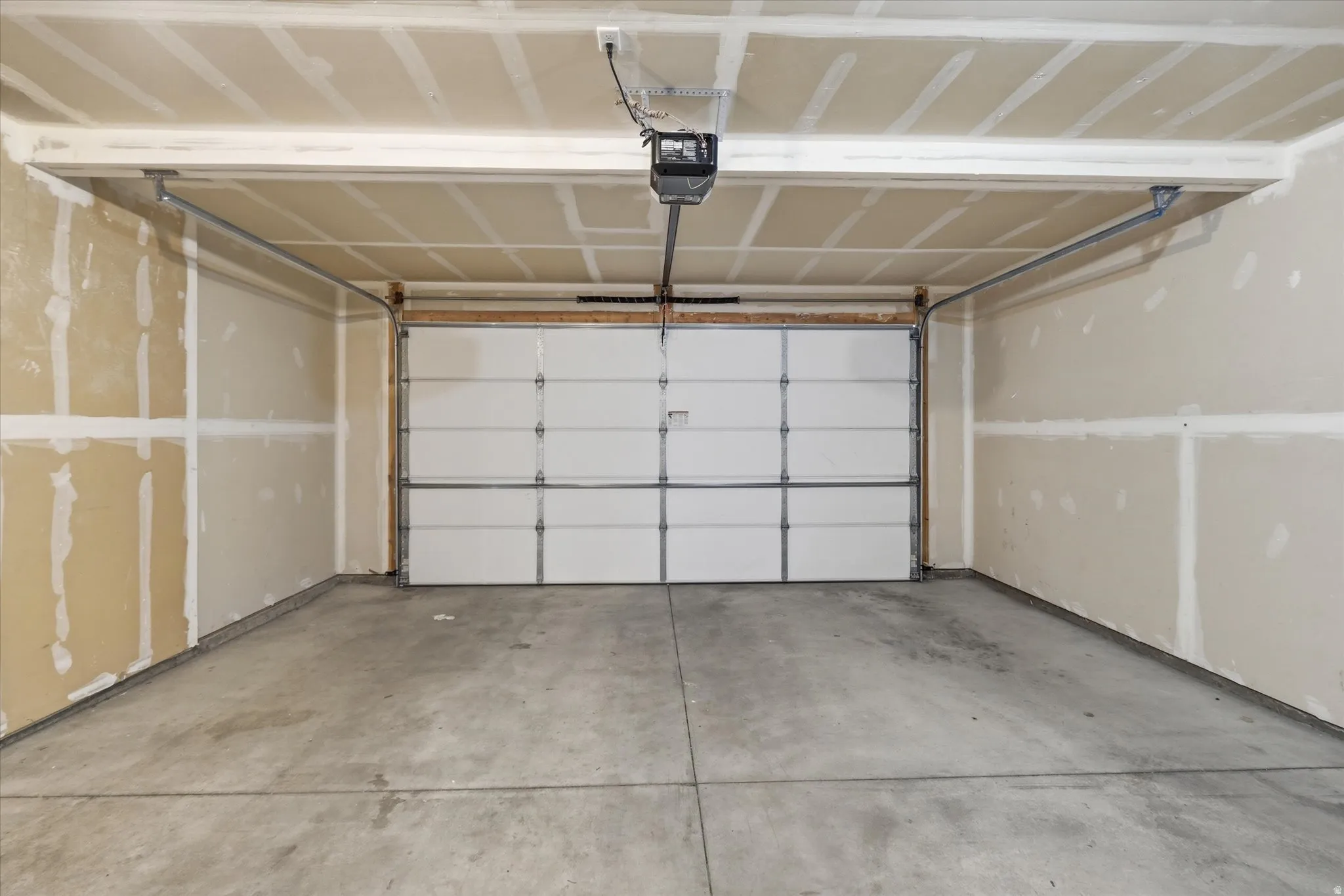 Extra Large Garage with a garage door opener