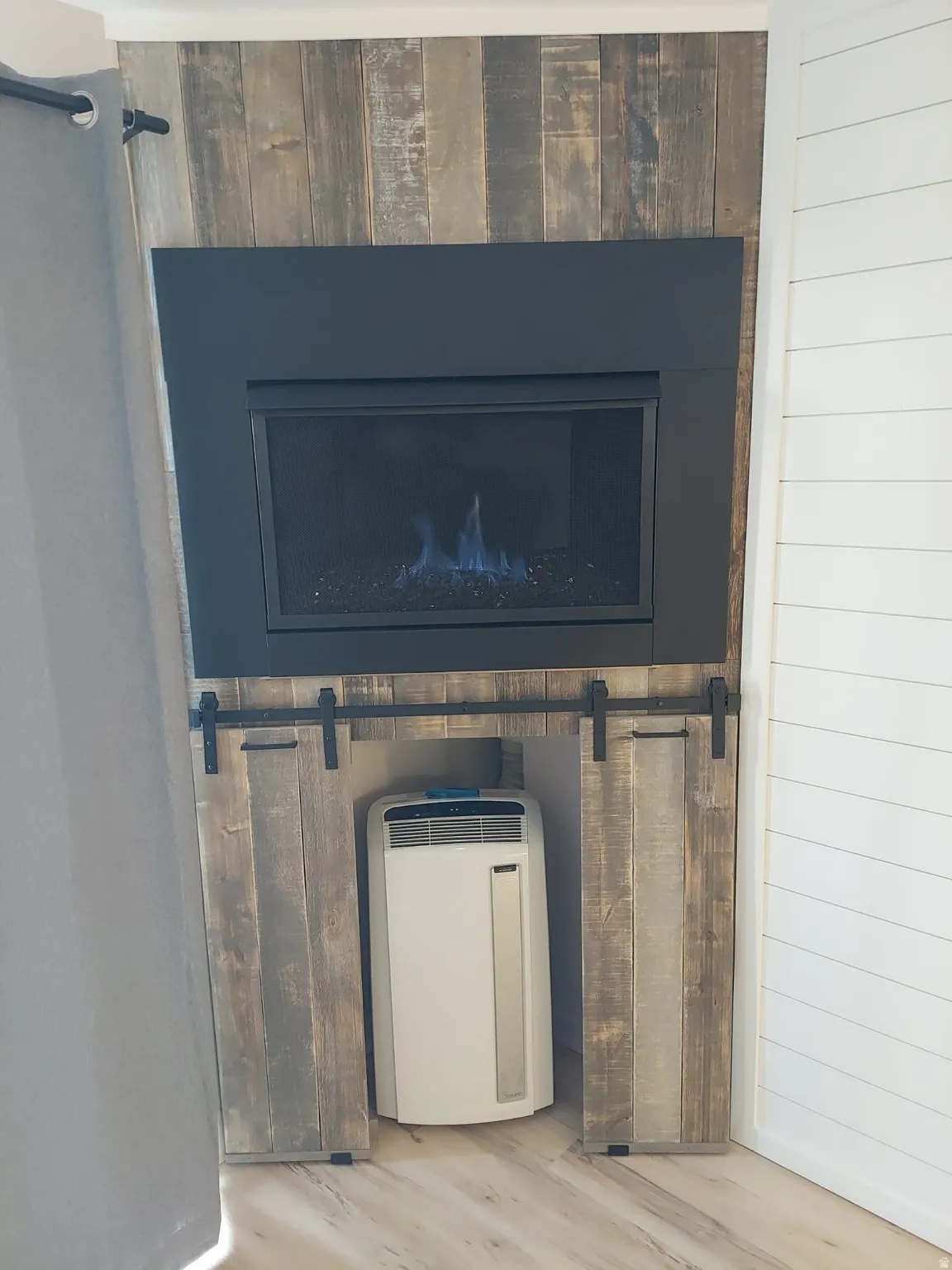 Detailed view of wood finished floors