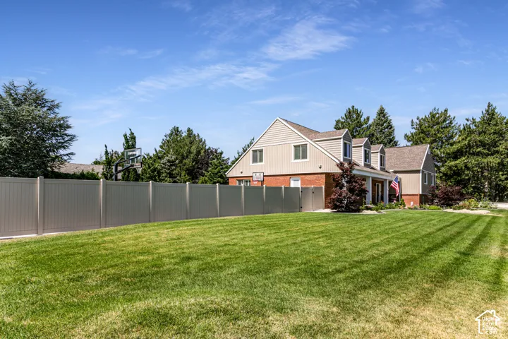 2148 E Pinecrest Ln, Sandy, Utah 84092