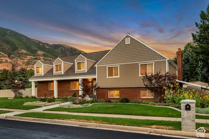 2148 E Pinecrest Ln, Sandy, Utah 84092