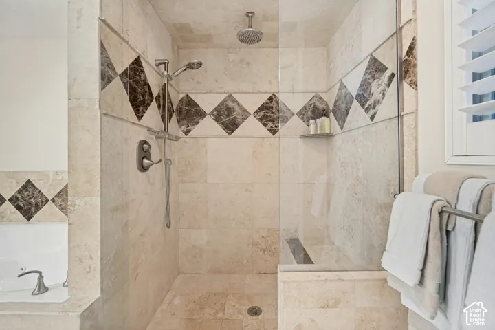 2148 E Pinecrest Ln, Sandy, Utah 84092