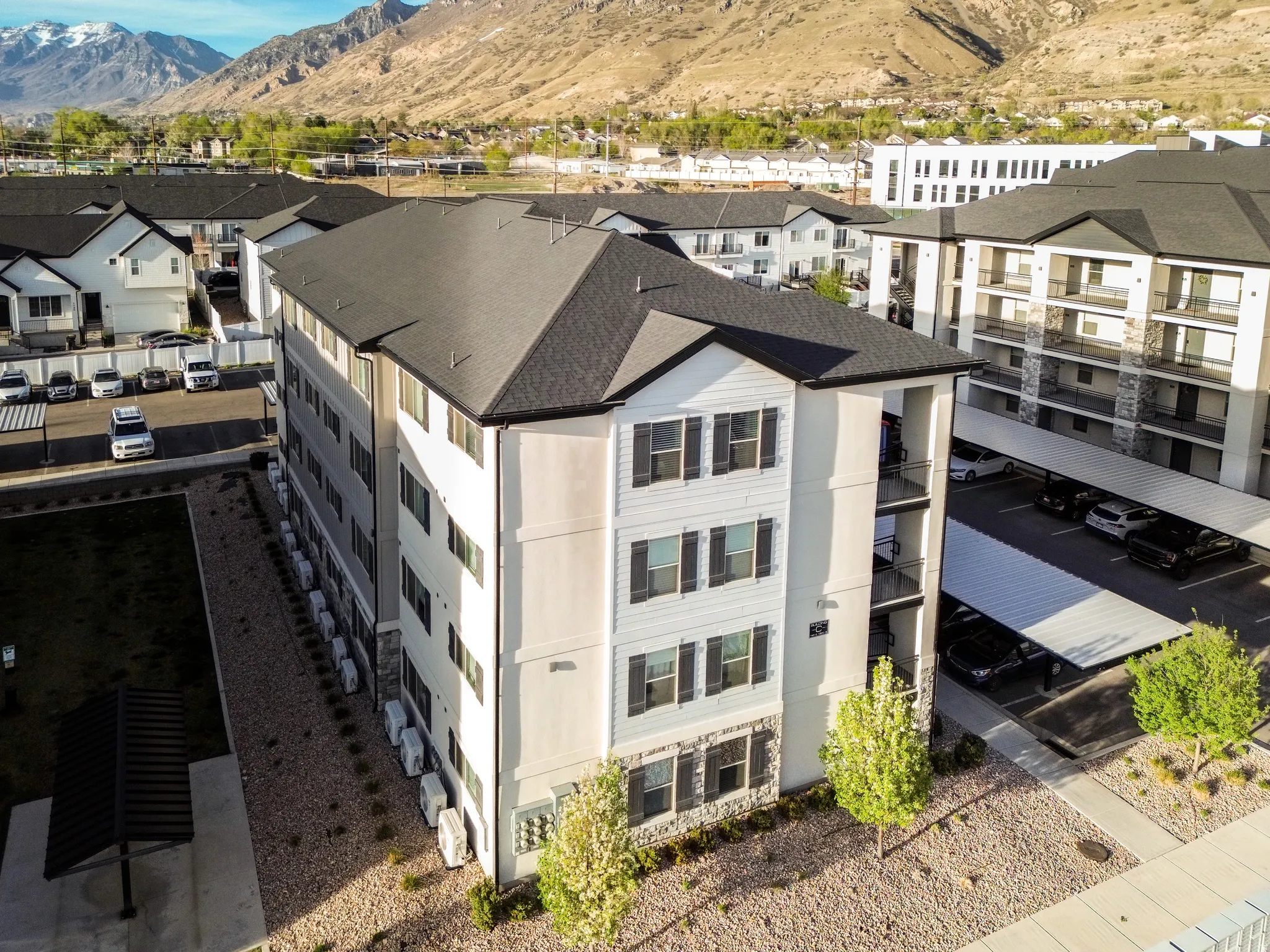 Aerial view of residential area with mountains