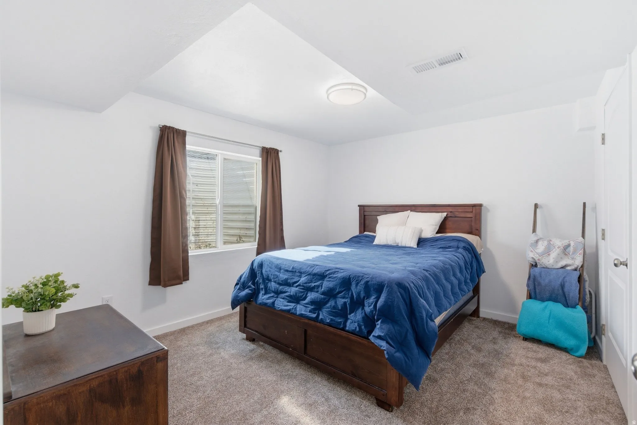 Basement bedroom