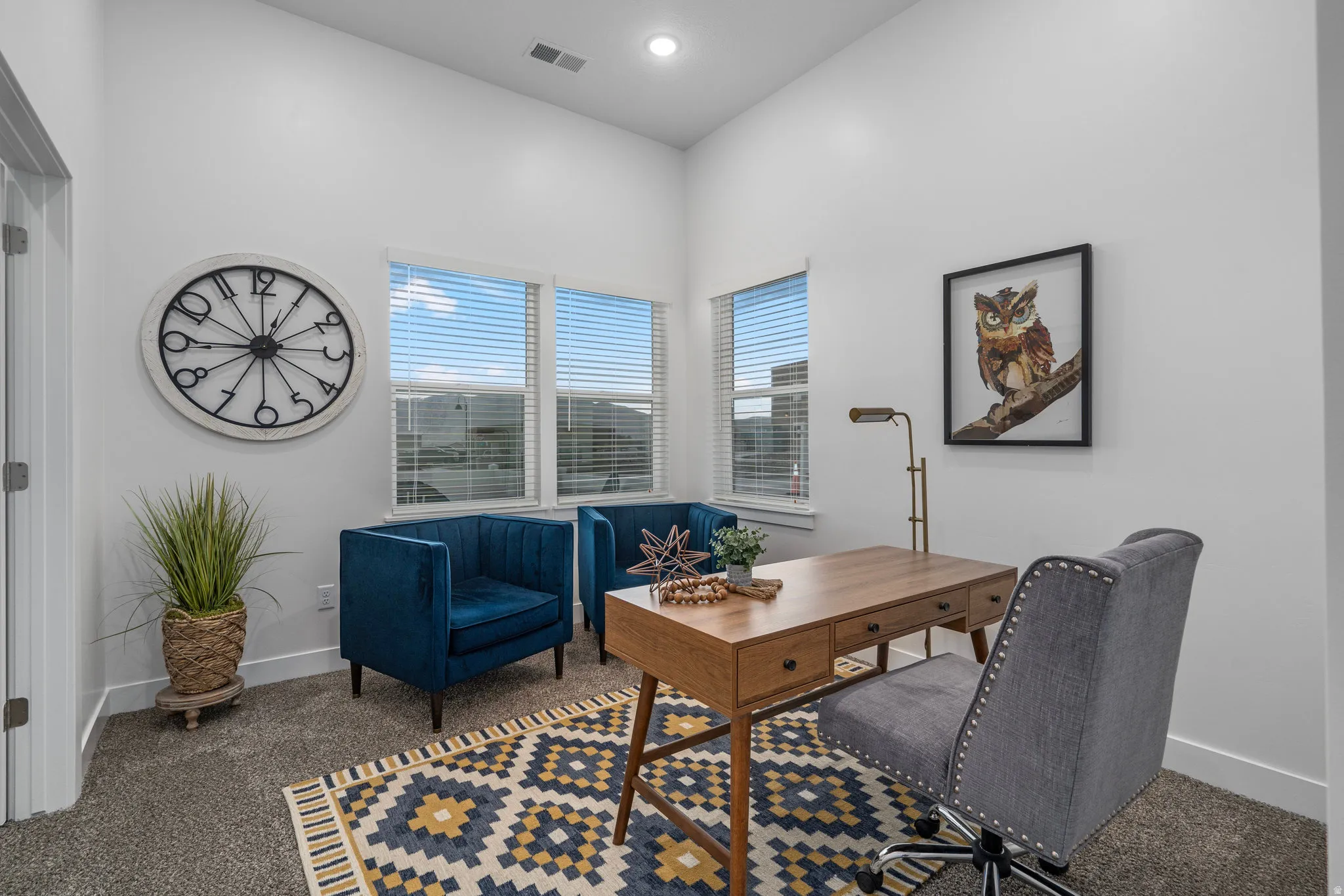 2nd bedroom on the main floor