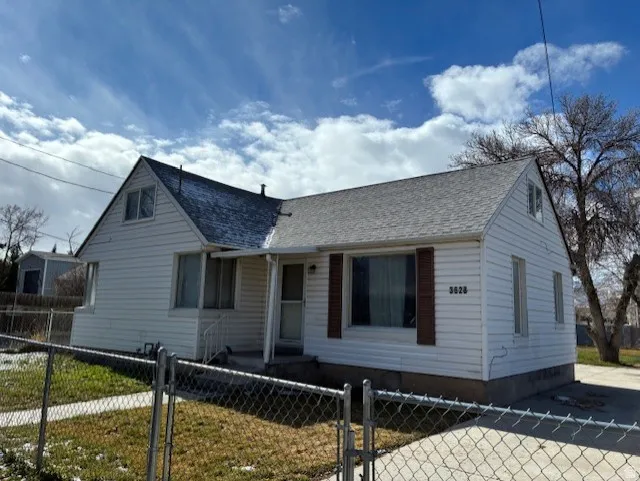 Front single house ( 3628 S 5450 W West Valley )
