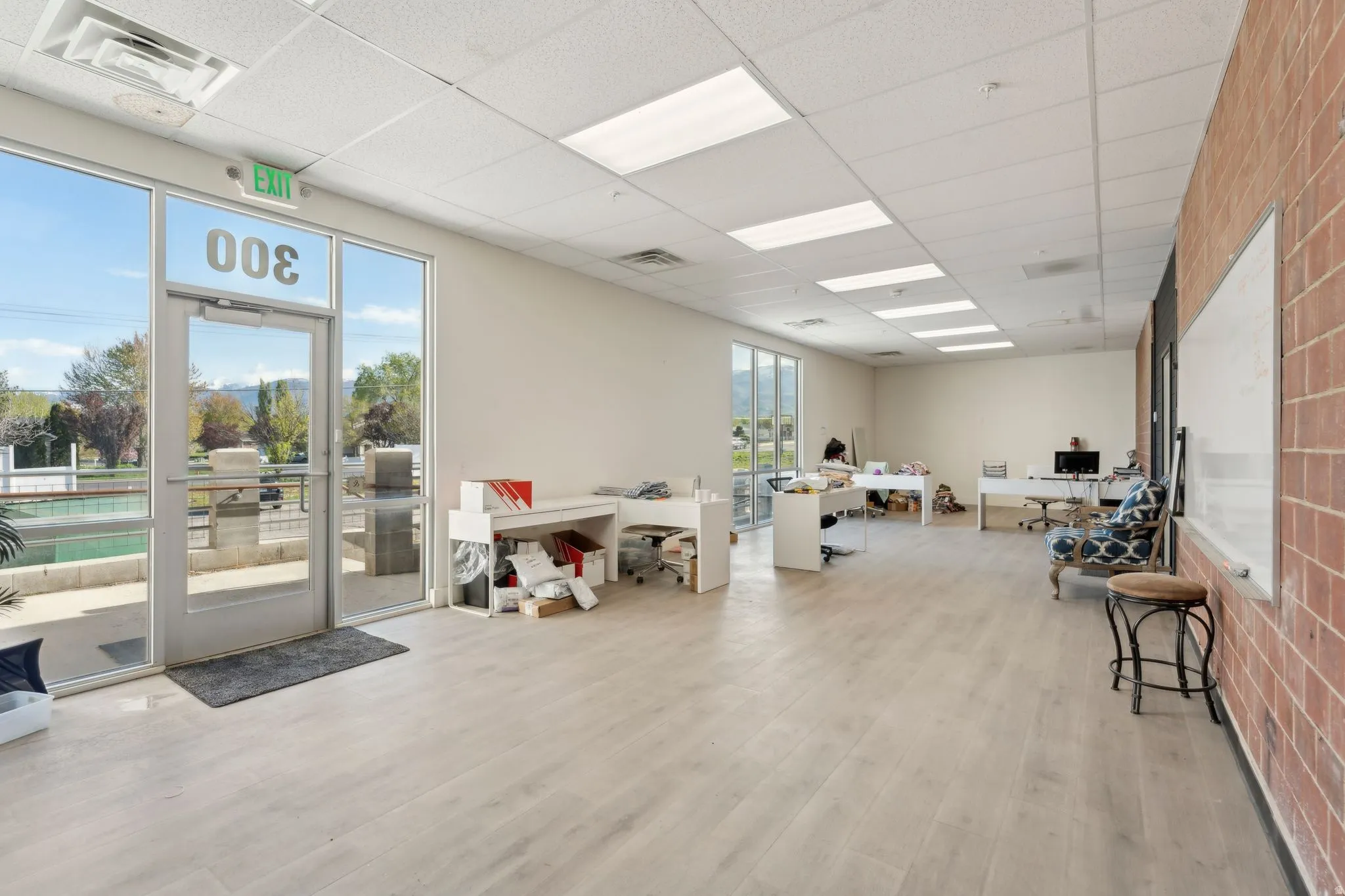 Misc room with a drop ceiling