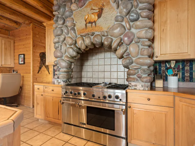 6781 N Chaparral Dr, Eden, Utah 84310