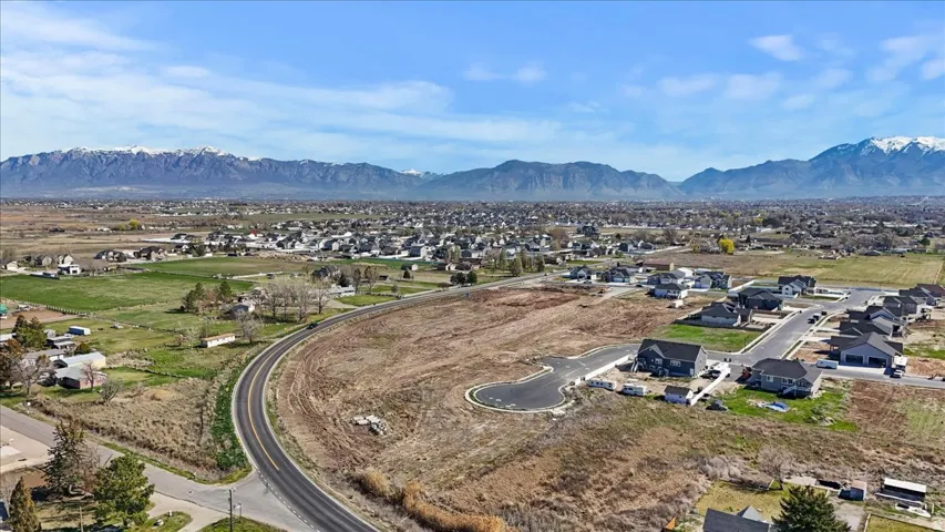 5800 W 4050 S, Hooper, Utah 84315