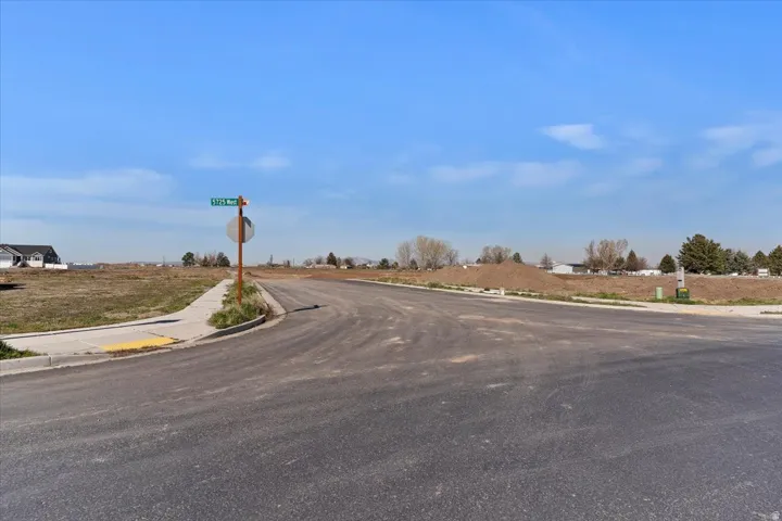 5800 W 4050 S, Hooper, Utah 84315