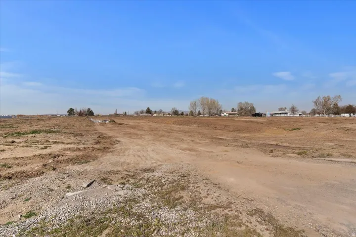 5800 W 4050 S, Hooper, Utah 84315
