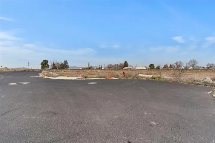5800 W 4050 S, Hooper, Utah 84315