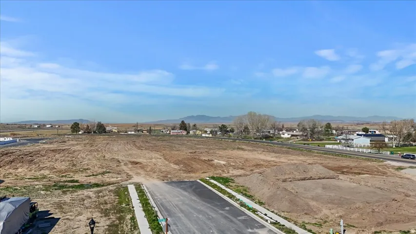 5800 W 4050 S, Hooper, Utah 84315