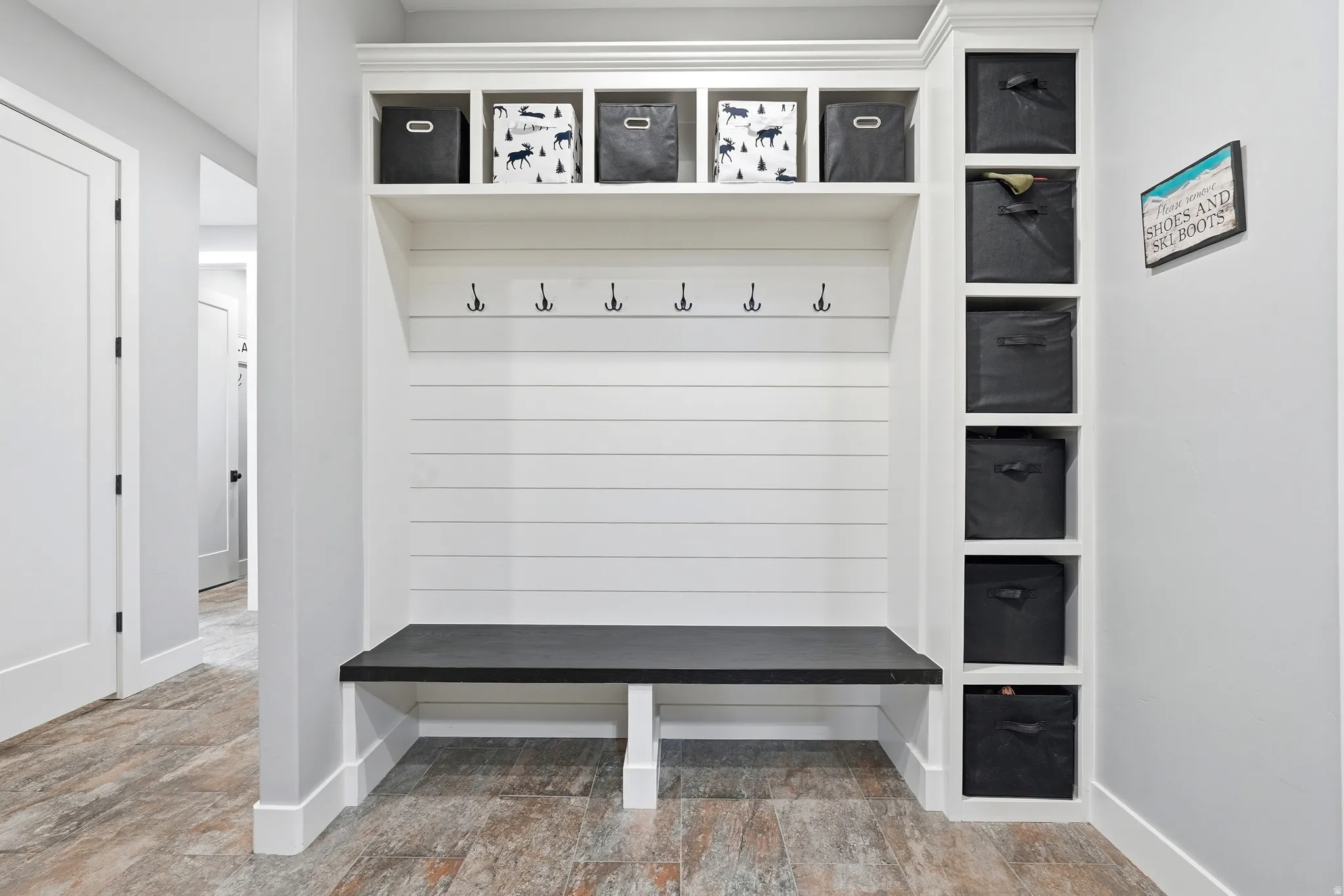 Mudroom with baseboards