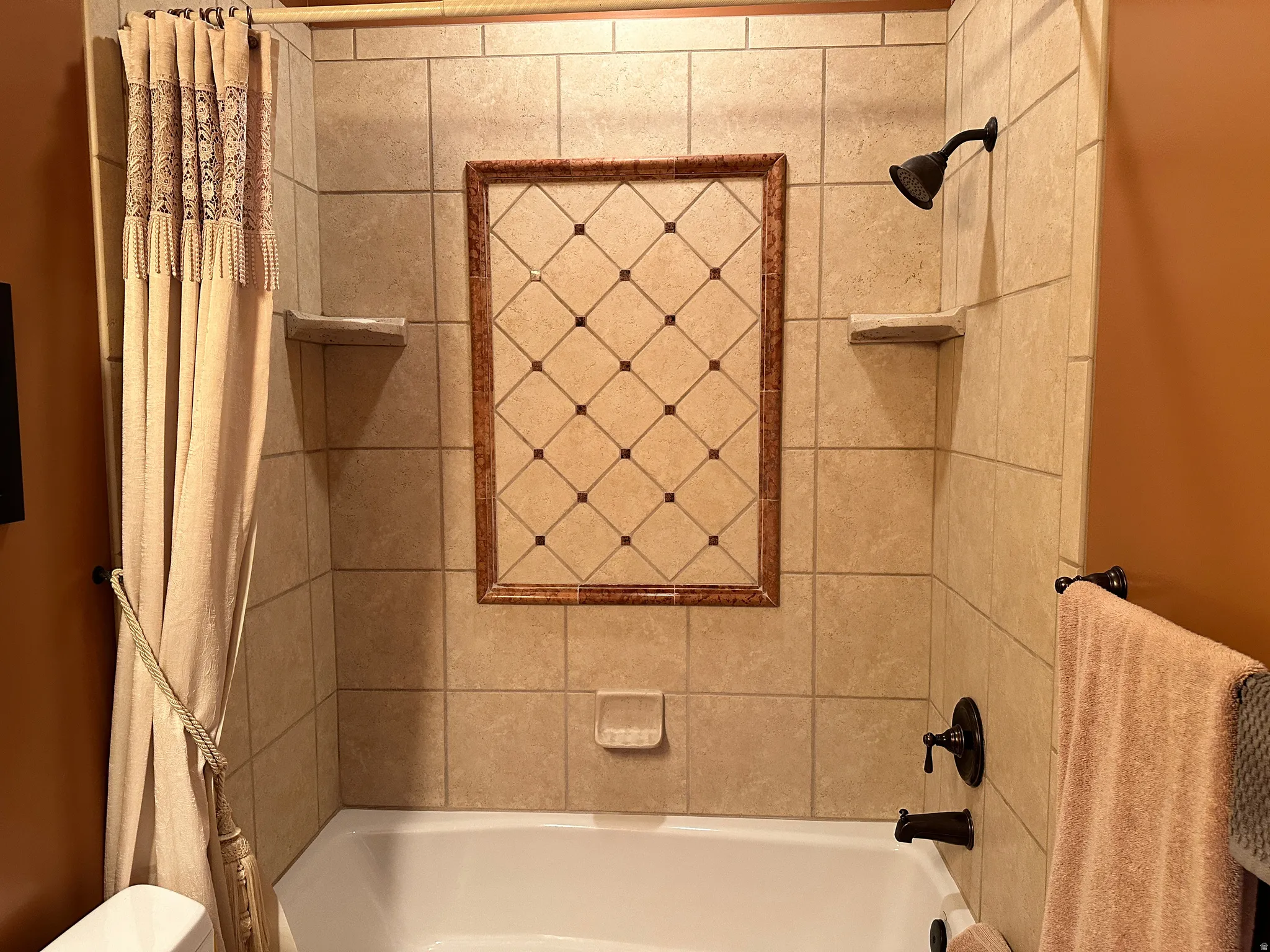 Decorative tile