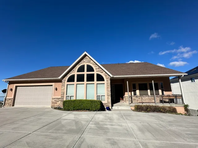 395 S 200 E, Willard
