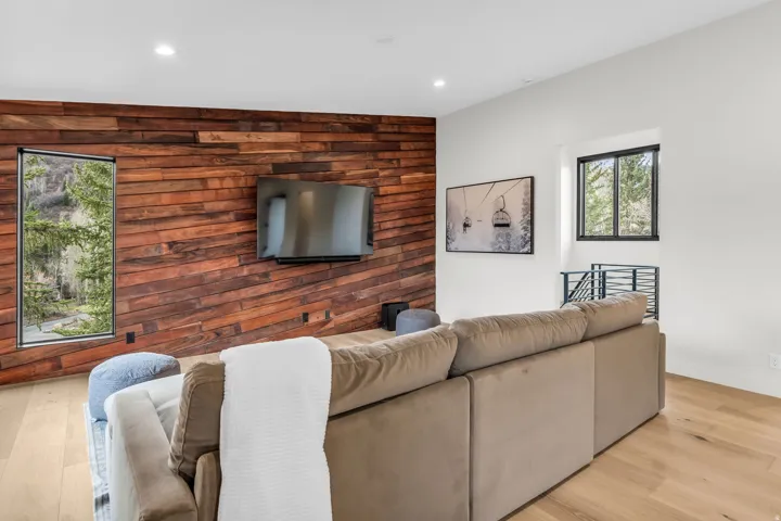 7775 N Pinebrook Rd, Park City, Utah 84098