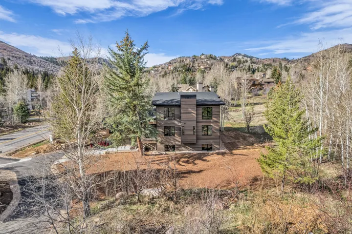 7775 N Pinebrook Rd, Park City, Utah 84098