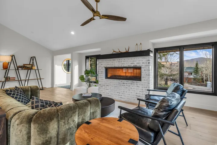 7775 N Pinebrook Rd, Park City, Utah 84098