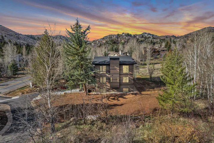 7775 N Pinebrook Rd, Park City, Utah 84098