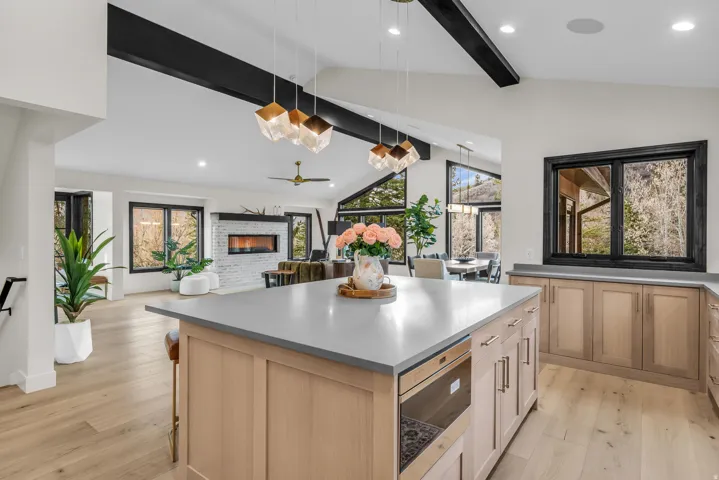 7775 N Pinebrook Rd, Park City, Utah 84098